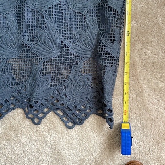 Aqua Lace Midi Dress - Picture 6 of 6